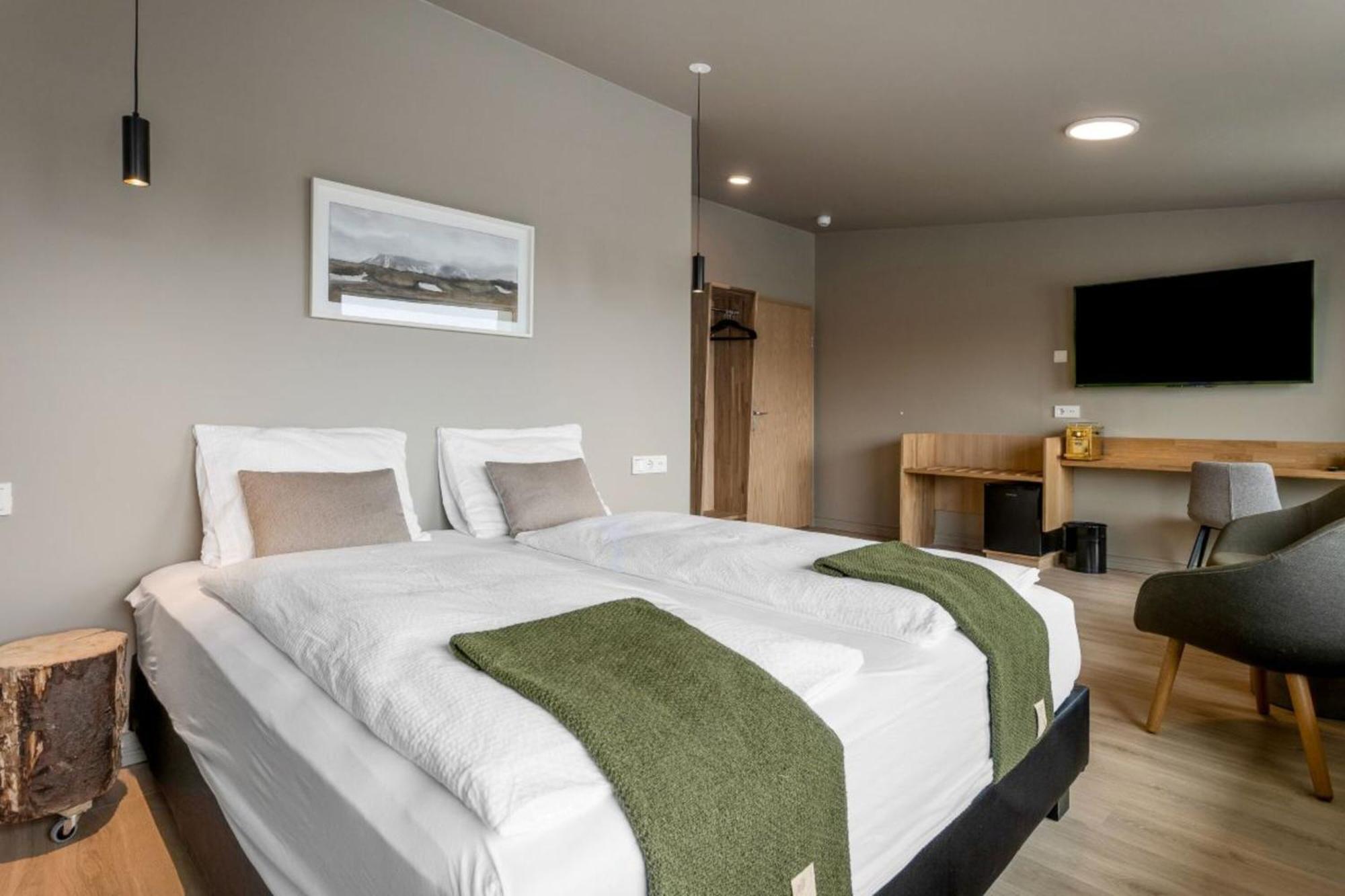 Stracta Hotel Mosfell Хелла Экстерьер фото